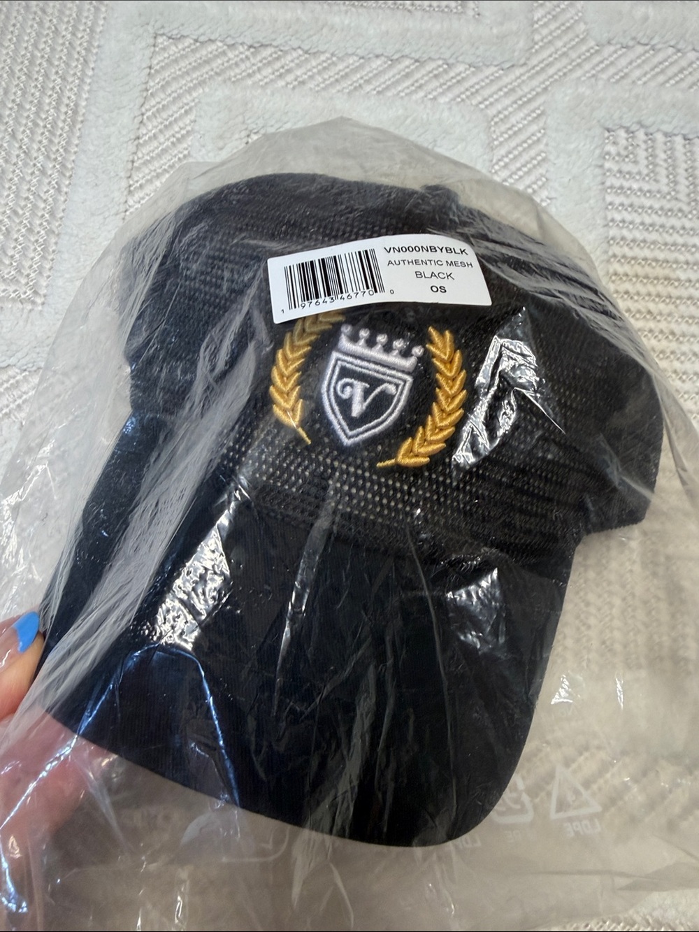 VANS - Authentic Black Hat with Gold